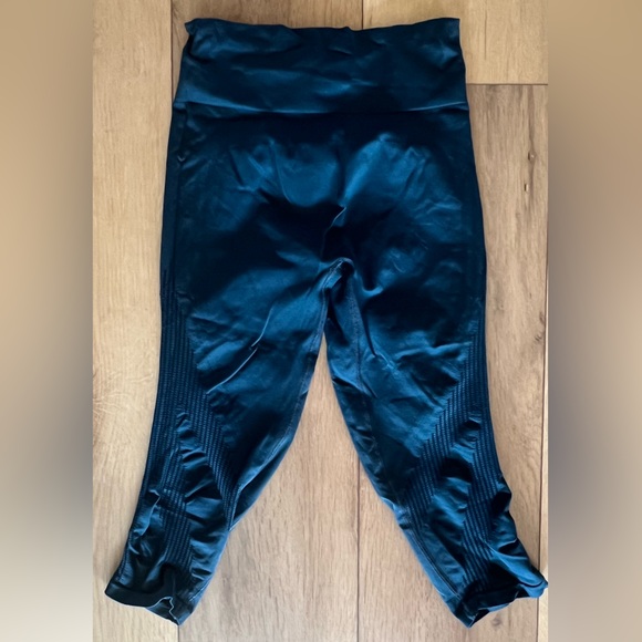 Athleta leggings - Picture 4 of 4